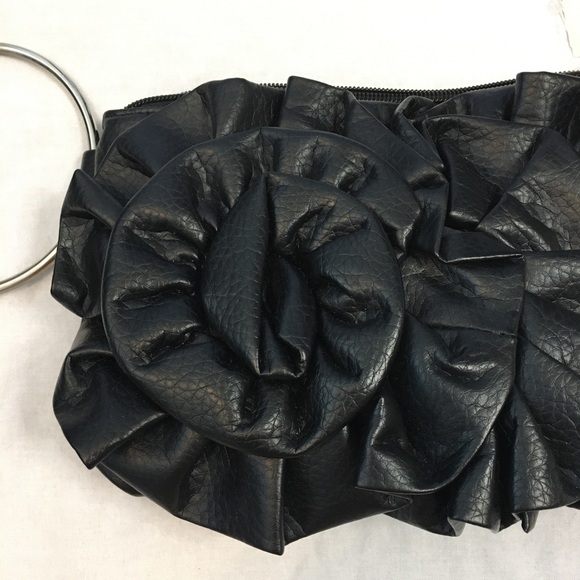 NWT VTG Giannini Faux Leather Clutch - Picture 3 of 4